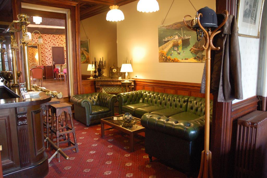 Altair Hotel 2*